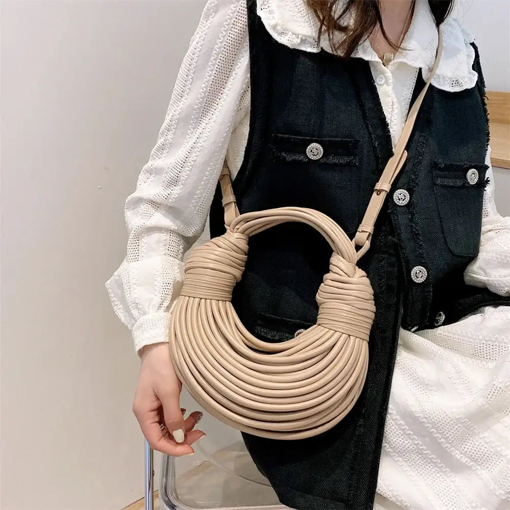 bolsa-de-mao-em-couro-aurora-bege-372
