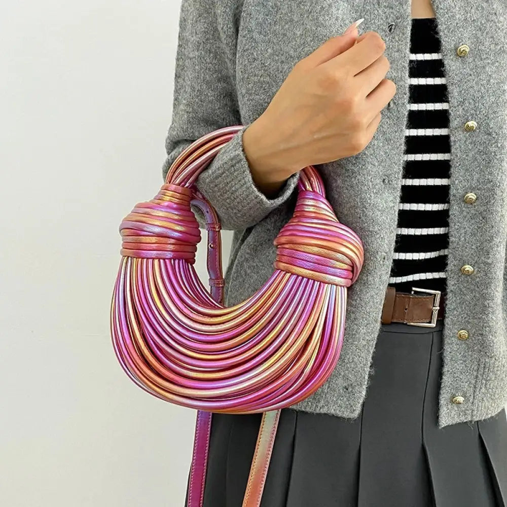 Bolsa de Mão em Couro Aurora - Rosa Bolsa de Mão em Couro Aurora - Rosa
