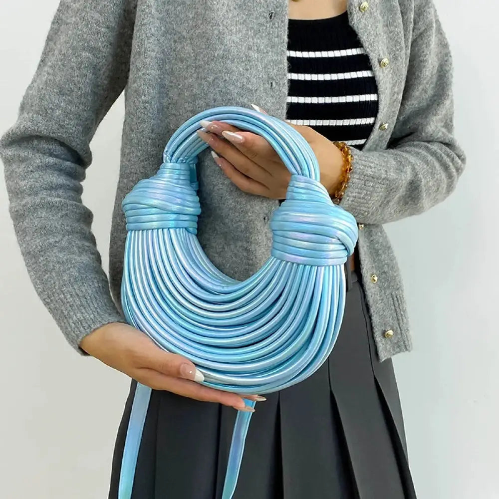 Bolsa de Mão em Couro Aurora - Azul Claro