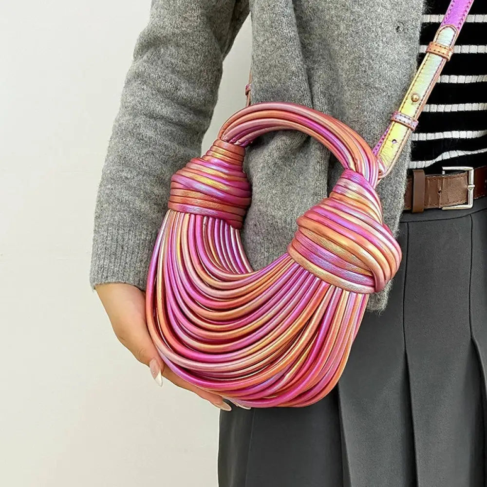 Bolsa de Mão em Couro Aurora - Rosa Bolsa de Mão em Couro Aurora - Rosa