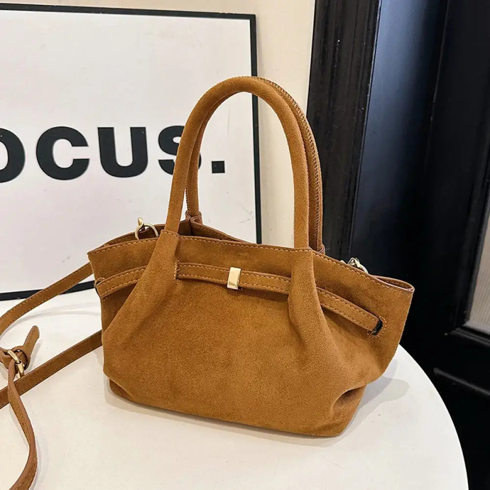 Bolsa de Mão em Veludo modelo Jolie Marrom - Yanatari