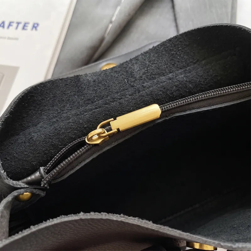 Bolsa Transversal em Couro Louise - Preto