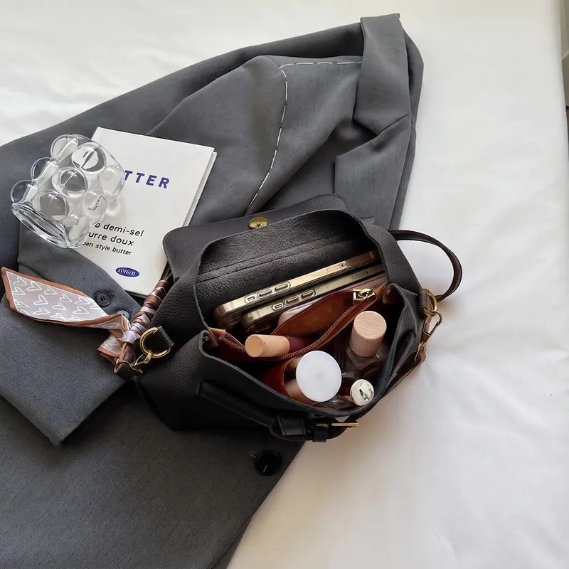Bolsa Transversal em Couro Louise - Preto